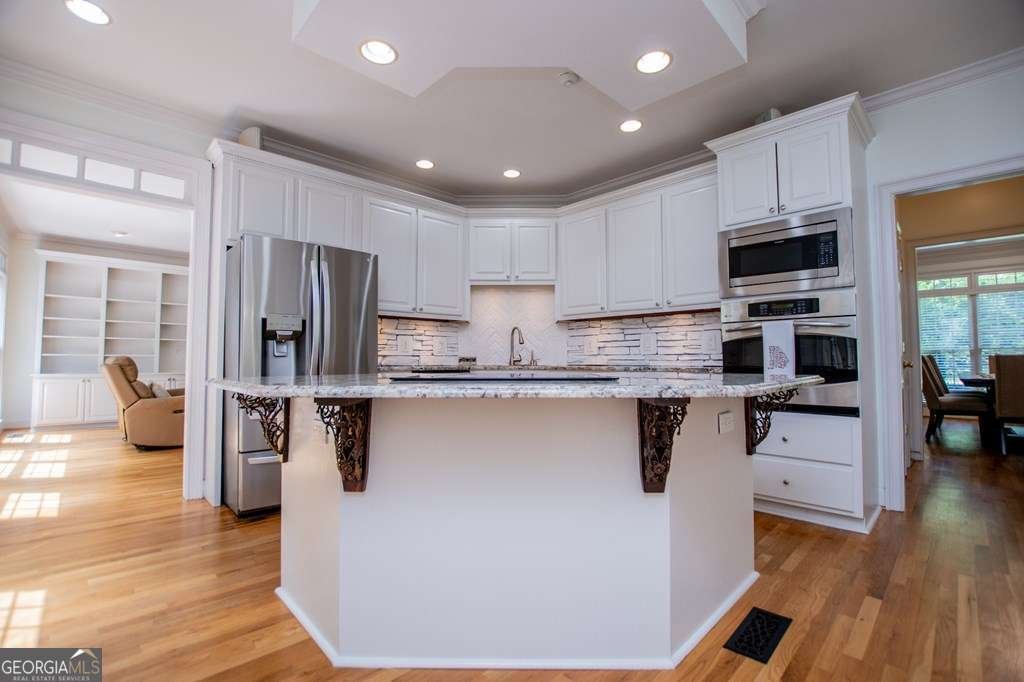 213 Shady Valley Drive Carrollton - 2