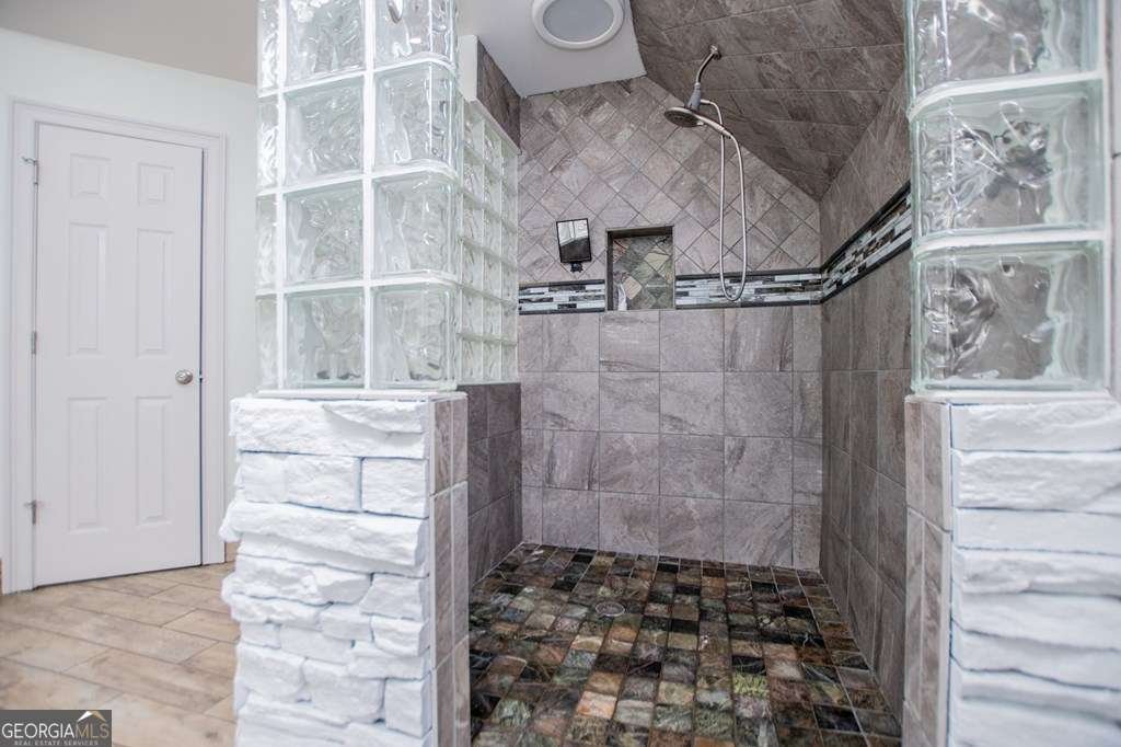 213 Shady Valley Drive Carrollton - 27