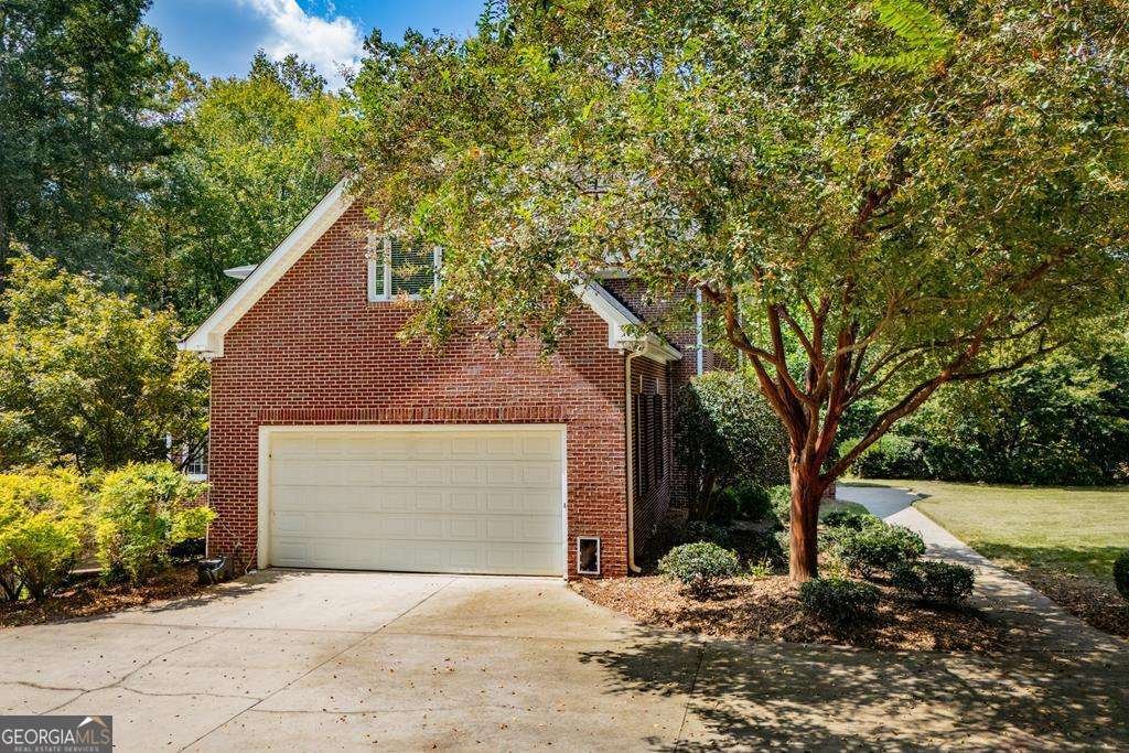 213 Shady Valley Drive Carrollton - 55