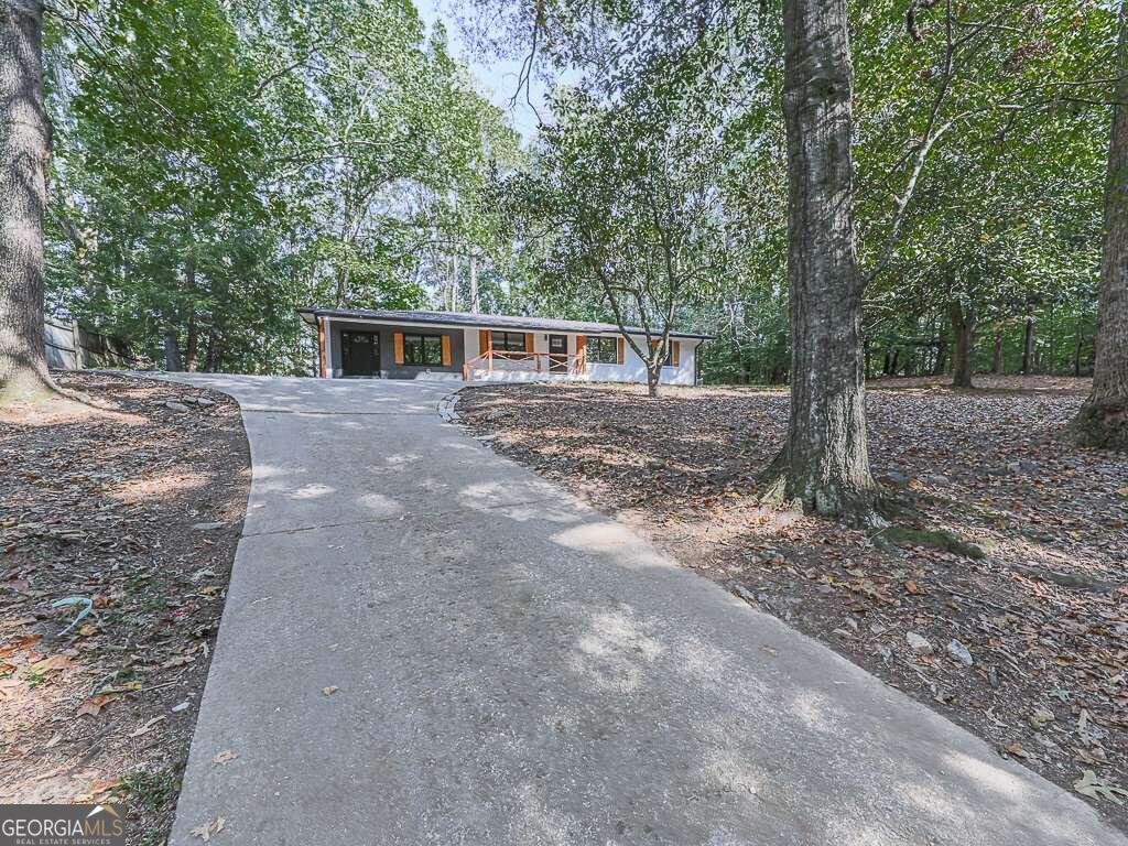 221 Wonewok Drive Canton - 25