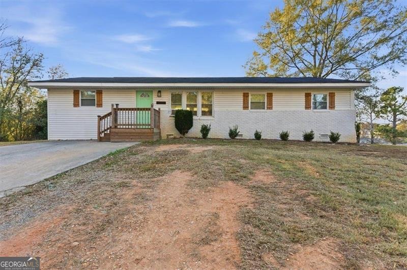 121 RIPLEY Avenue Adairsville - 1