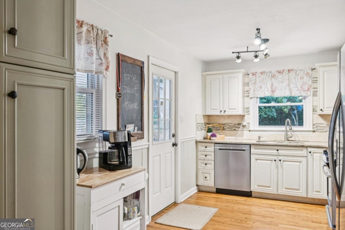 2588 Wood Trail Lane Decatur - 11