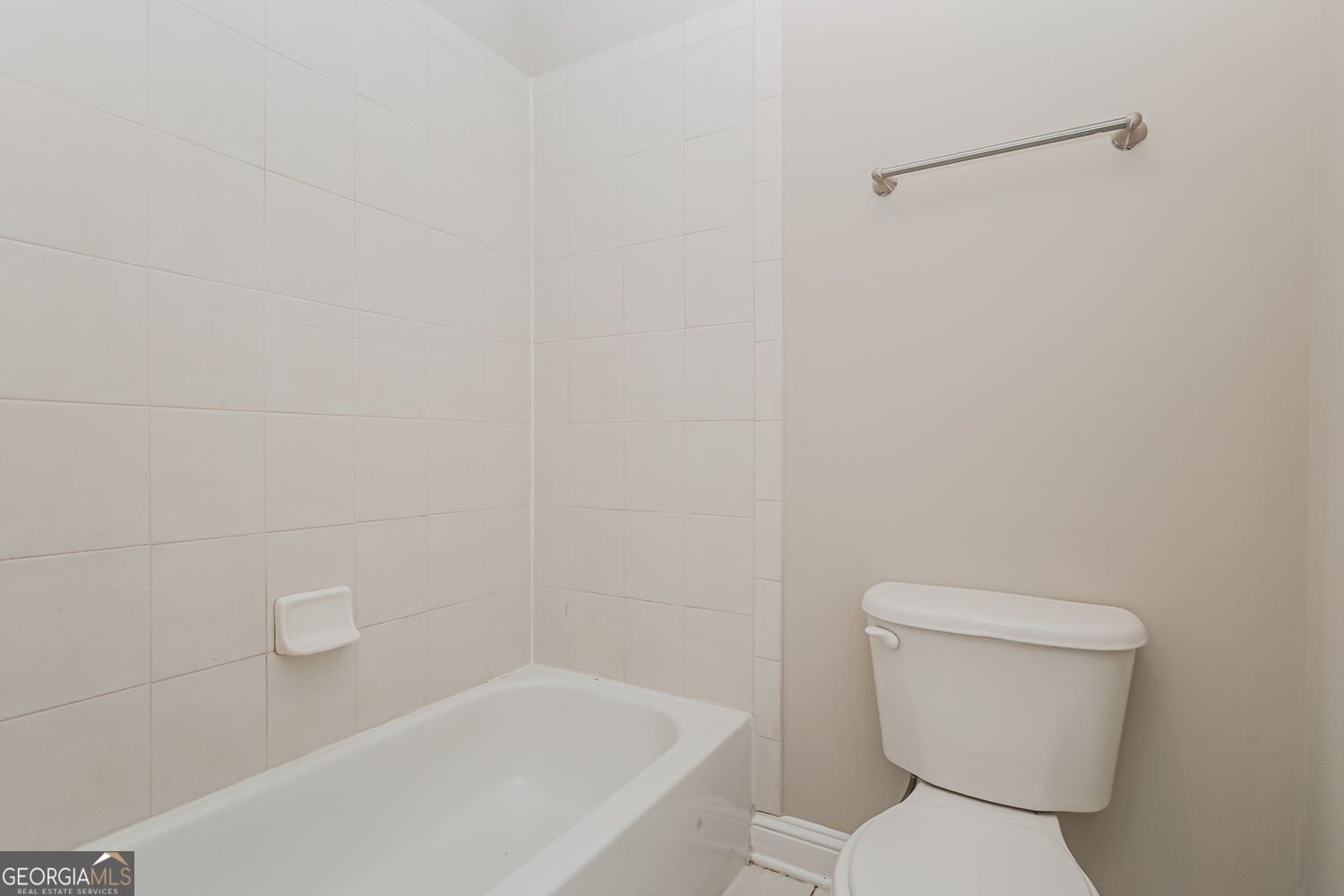 1405 Landon Drive Locust Grove - 1