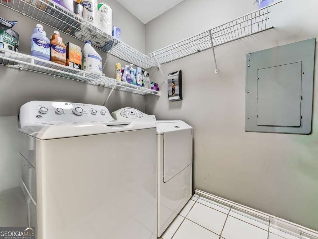 211 COLONIAL HOMES Drive Atlanta - 12