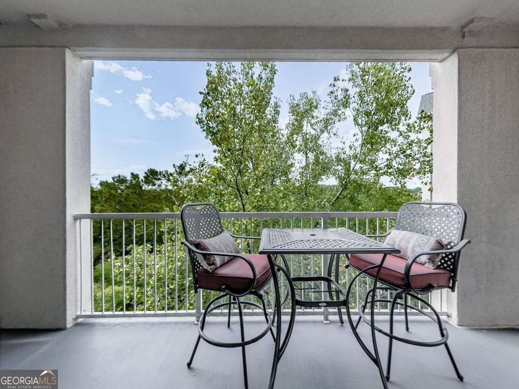 211 COLONIAL HOMES Drive Atlanta - 27