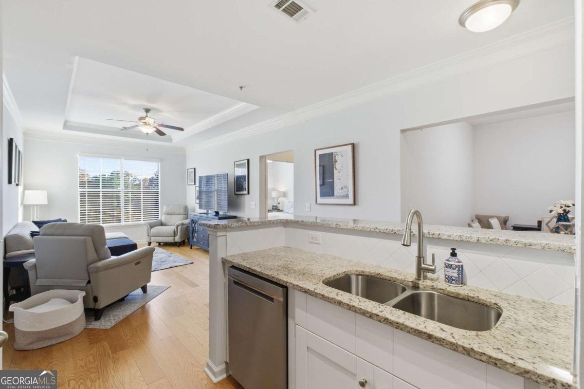 10 Perimeter Summit Boulevard Atlanta - 13