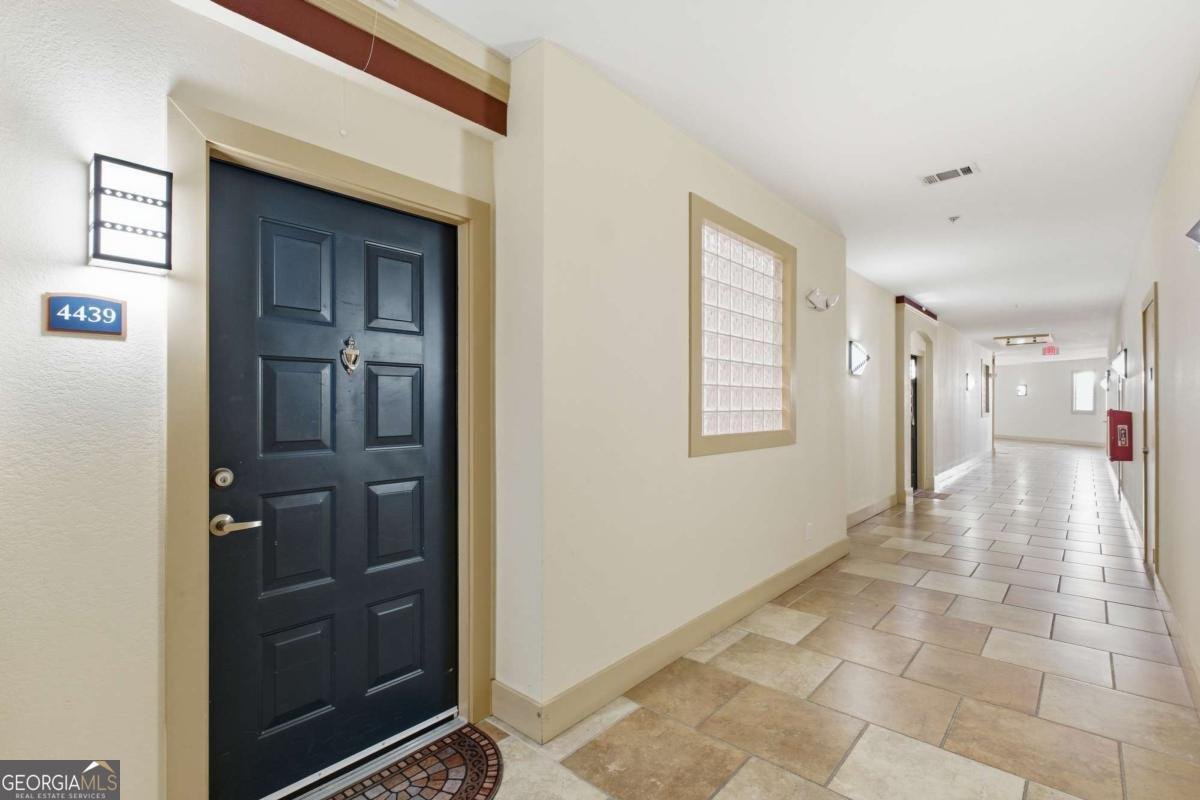 10 Perimeter Summit Boulevard Atlanta - 26