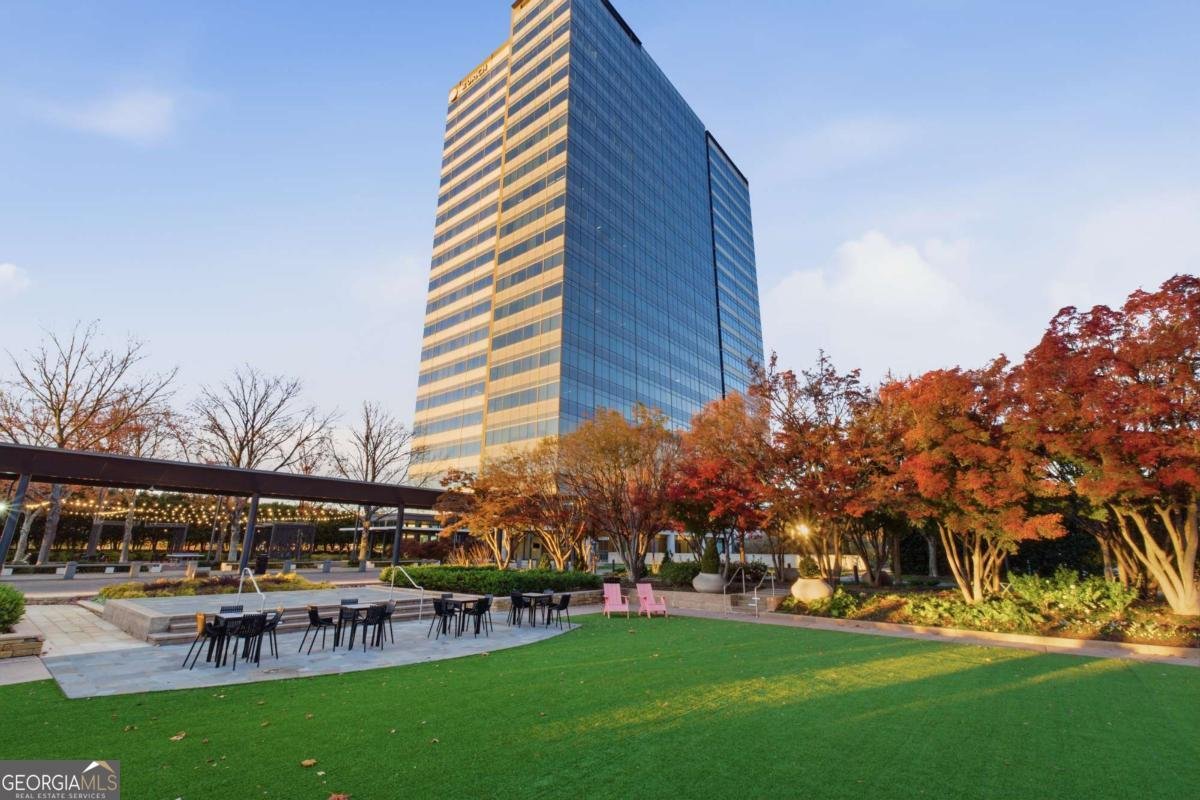 10 Perimeter Summit Boulevard Atlanta - 35