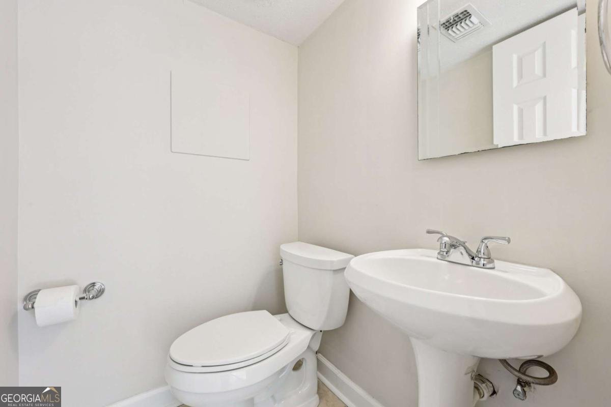 120 Biscayne Drive Atlanta - 12