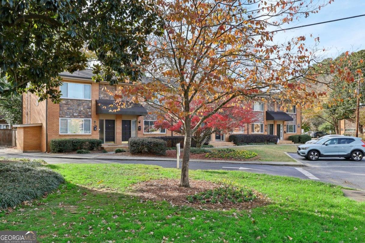 120 Biscayne Drive Atlanta - 29