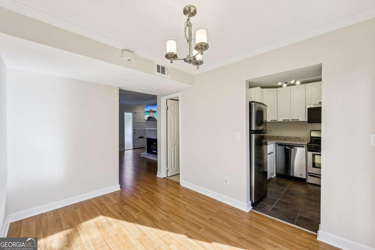 120 Biscayne Drive Atlanta - 9