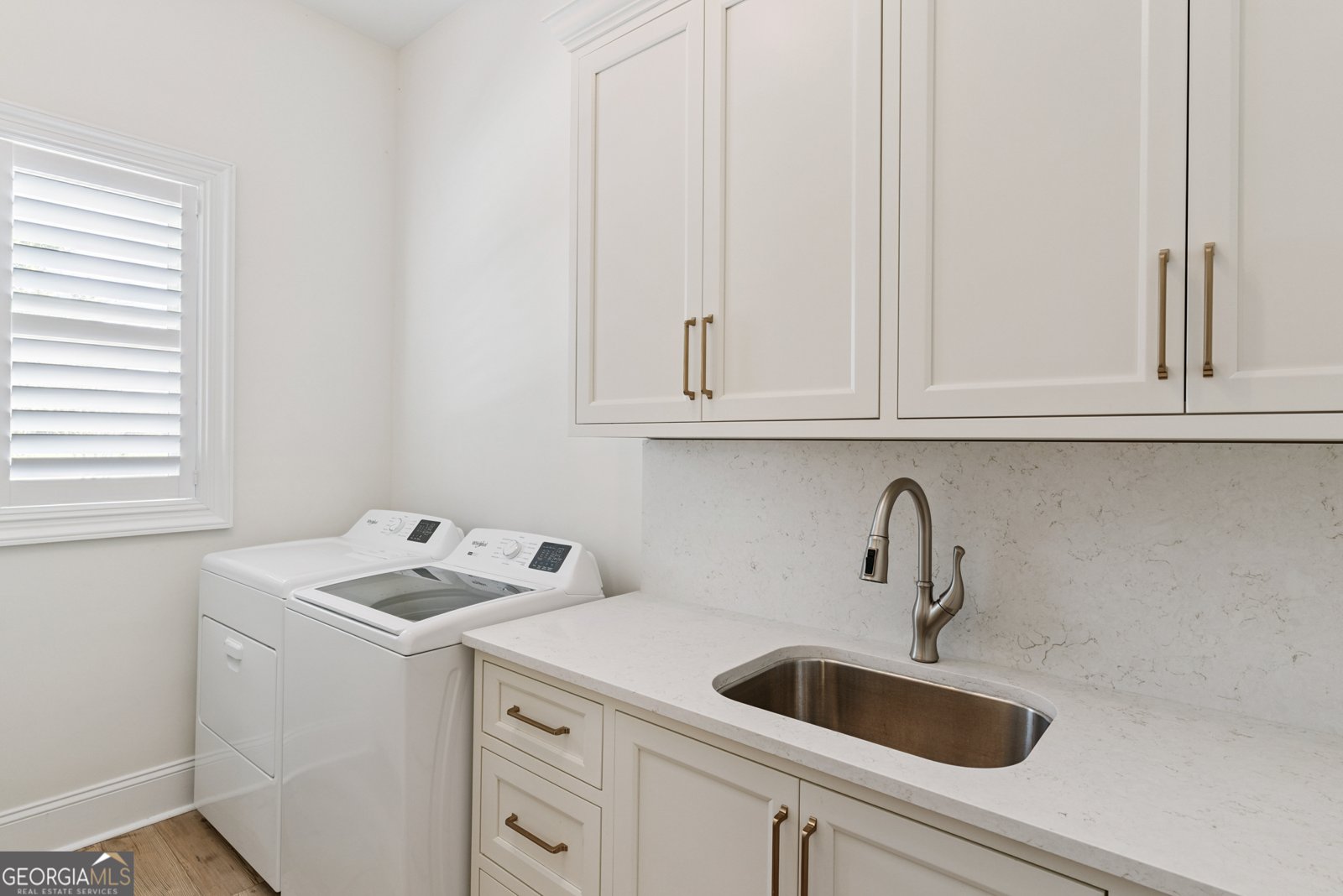 145 Lone Pine Court Waverly - 32