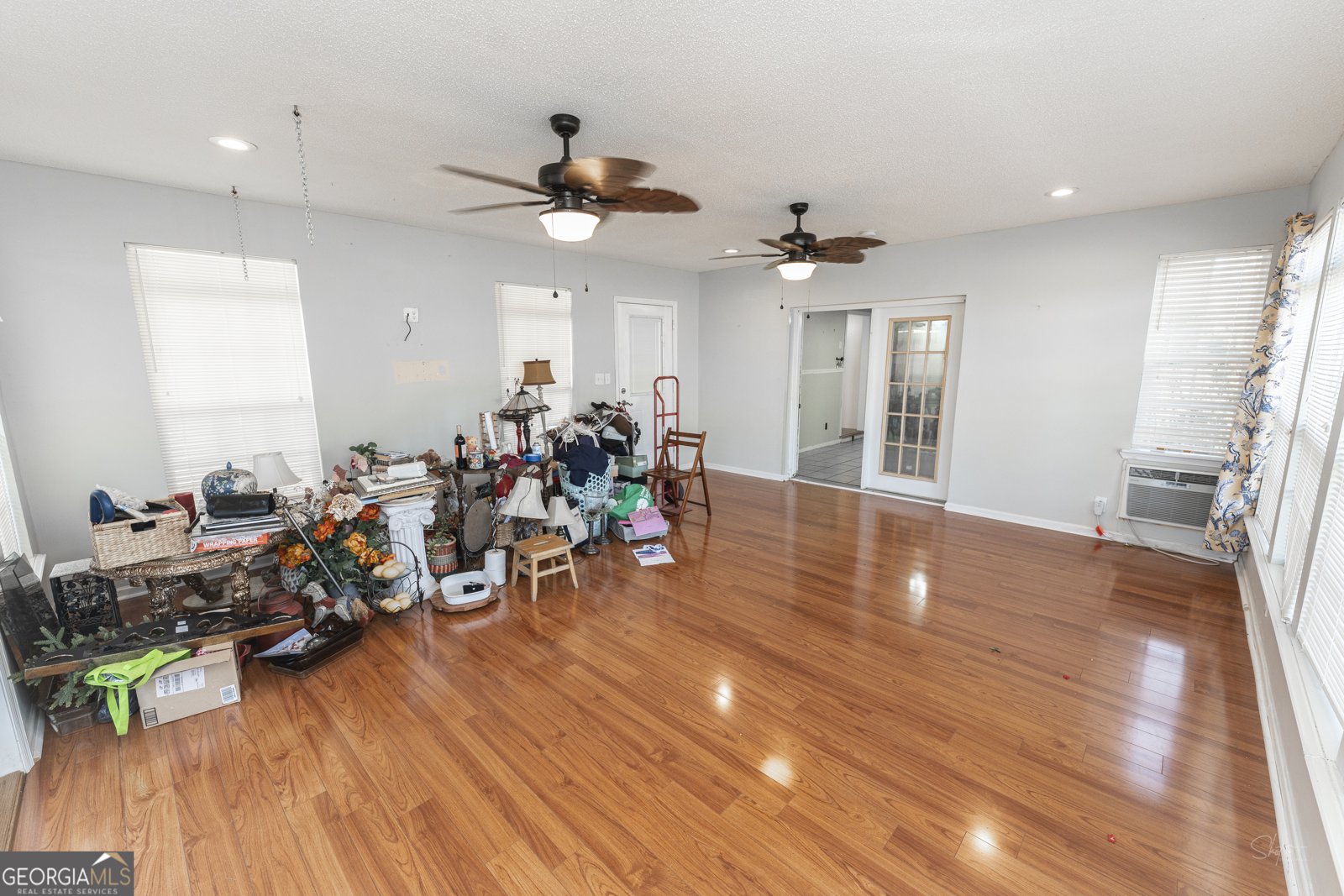 414 Pine Glen Drive Albany - 14