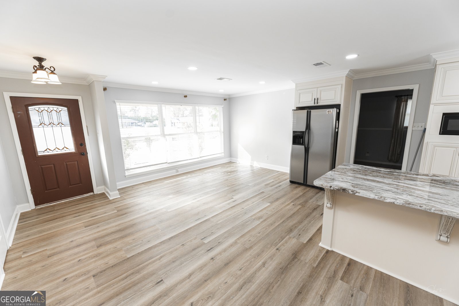 414 Pine Glen Drive Albany - 21