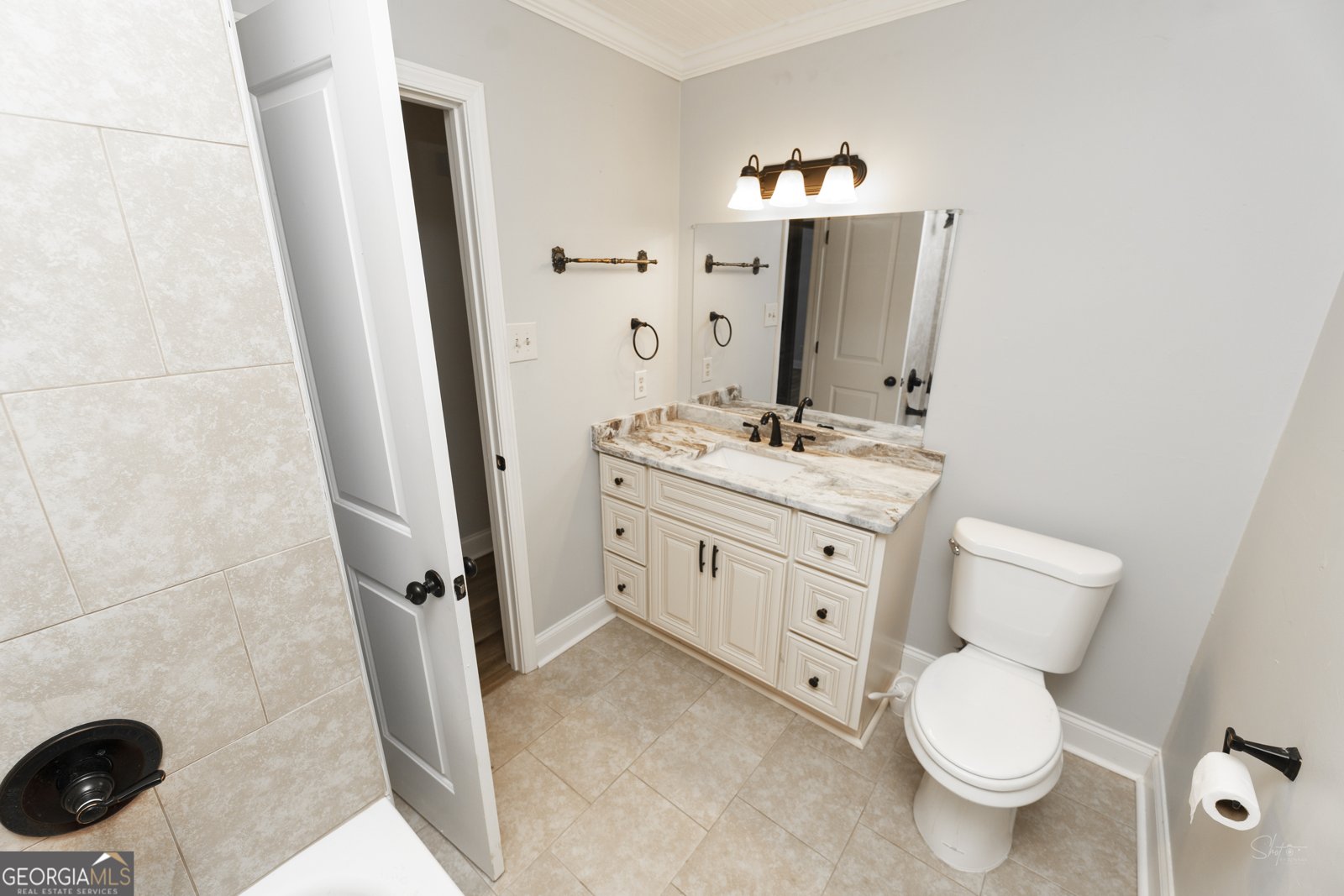 414 Pine Glen Drive Albany - 42