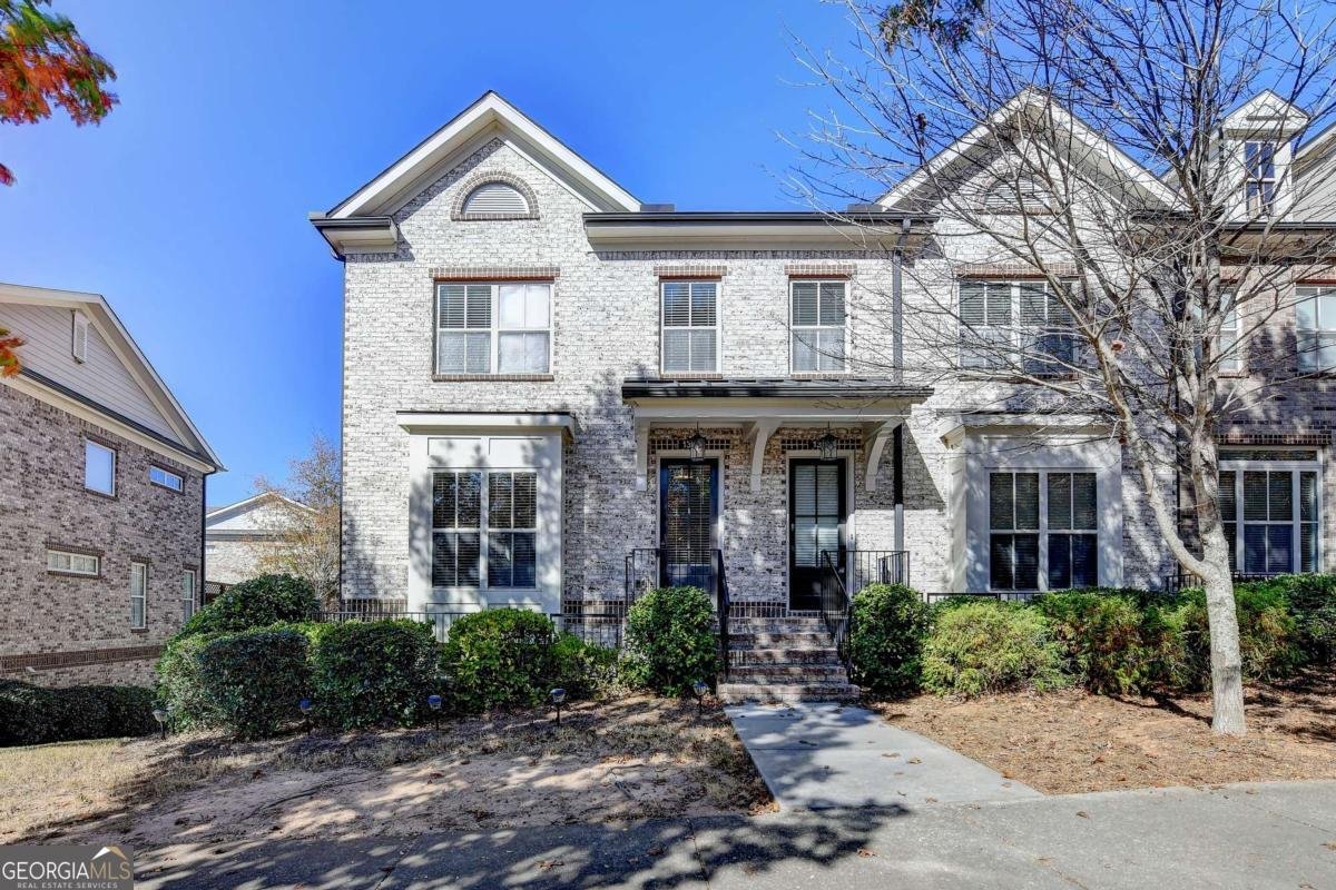 1327 Faircrest Way Suwanee - 2