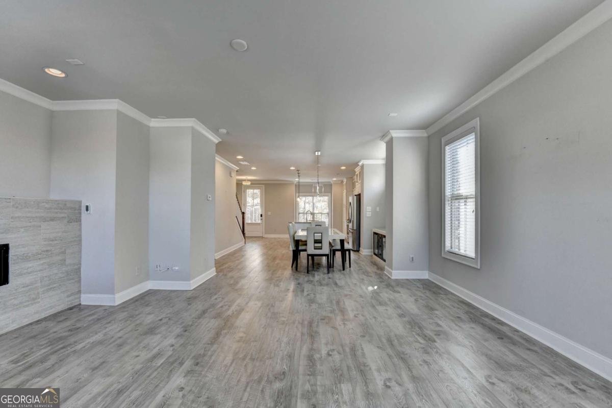 1327 Faircrest Way Suwanee - 25