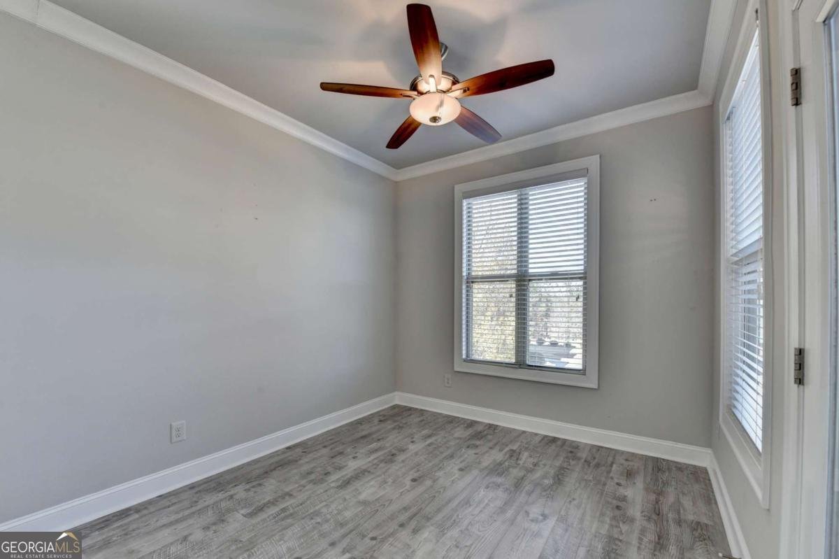 1327 Faircrest Way Suwanee - 31