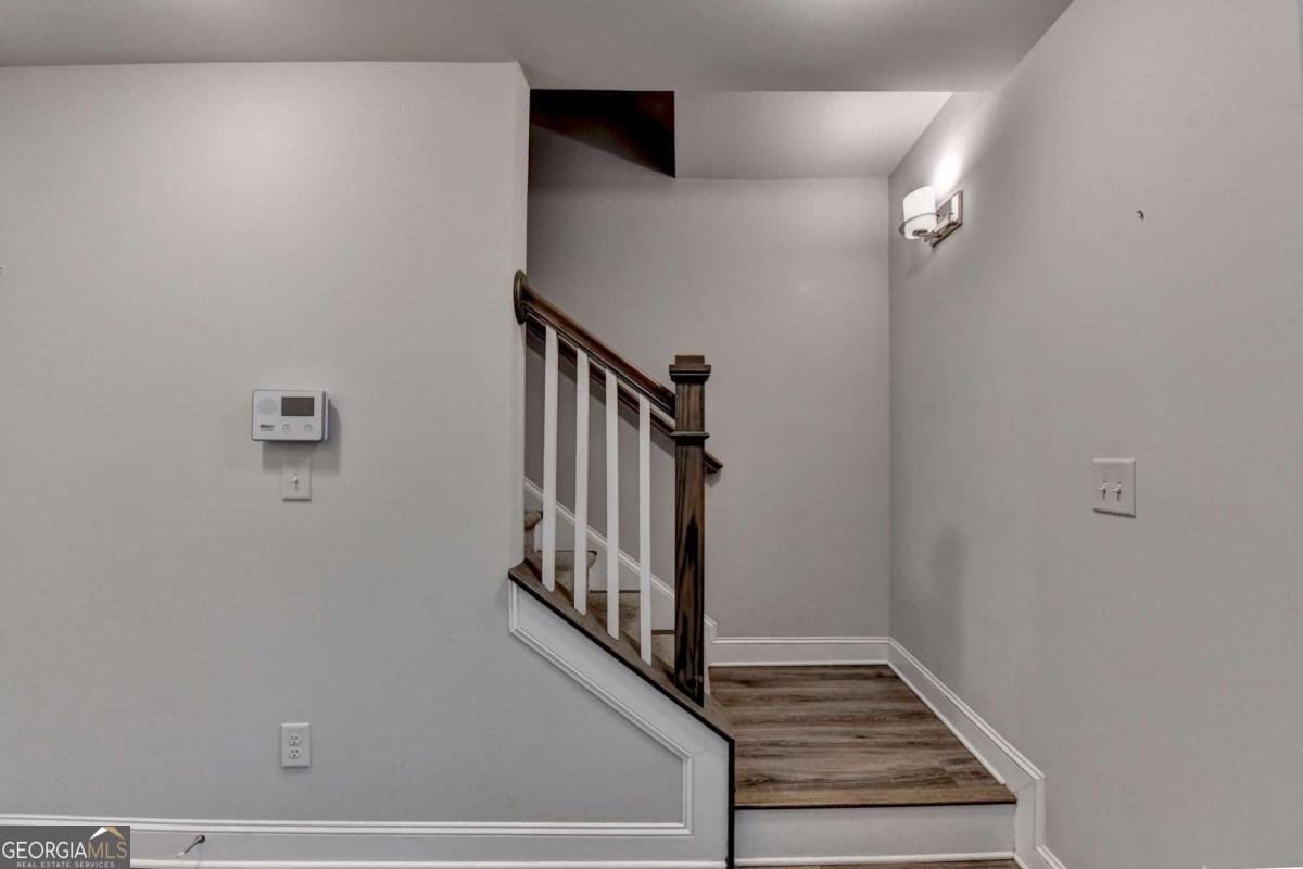 1327 Faircrest Way Suwanee - 54