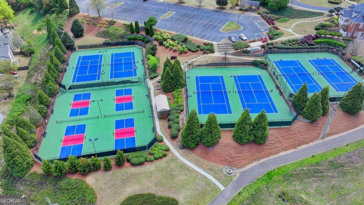 1327 Faircrest Way Suwanee - 70