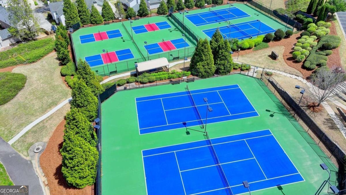 1327 Faircrest Way Suwanee - 79