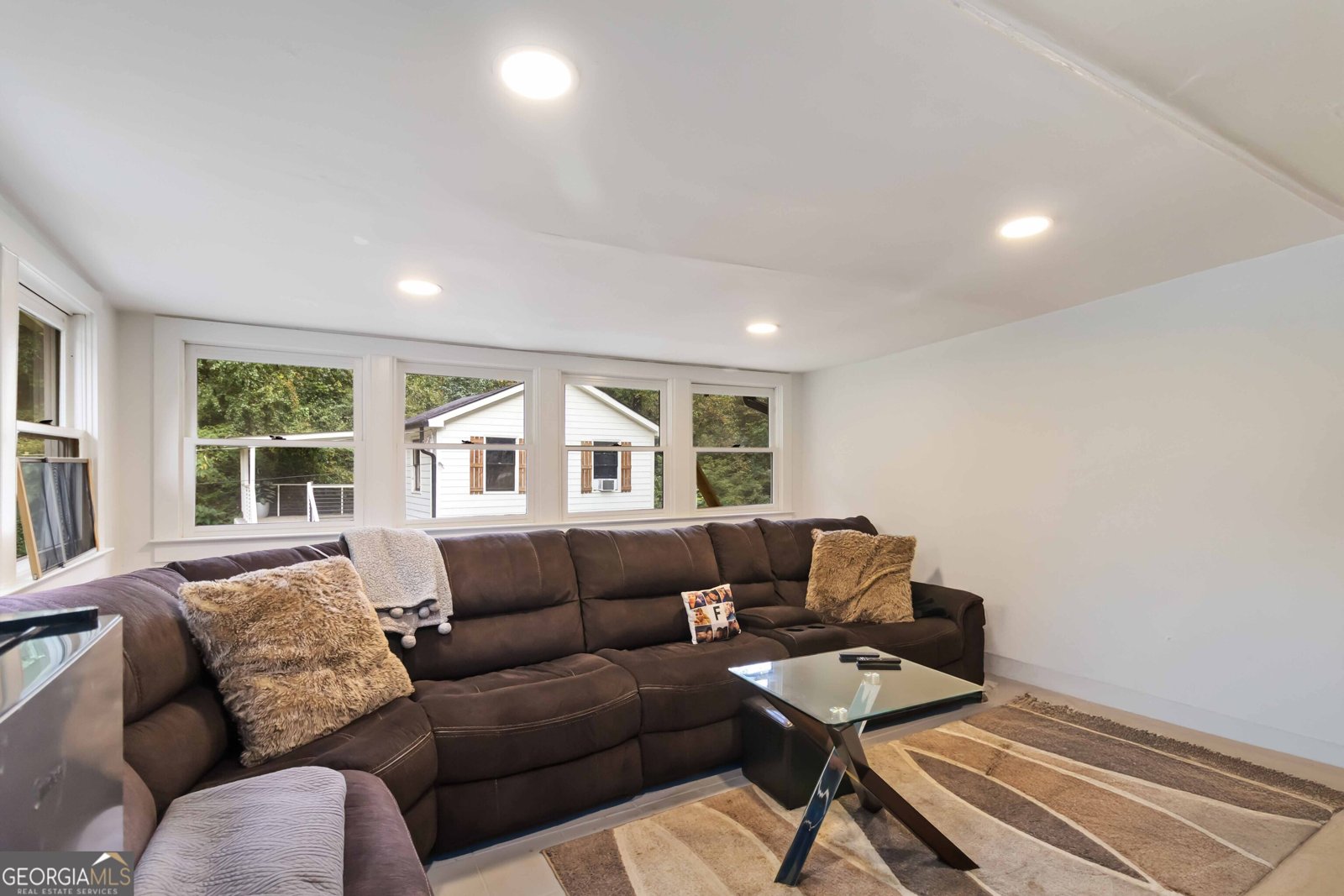 2327 Young Road Stone Mountain - 23