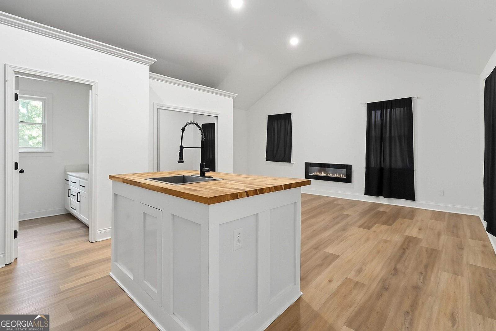 2327 Young Road Stone Mountain - 26