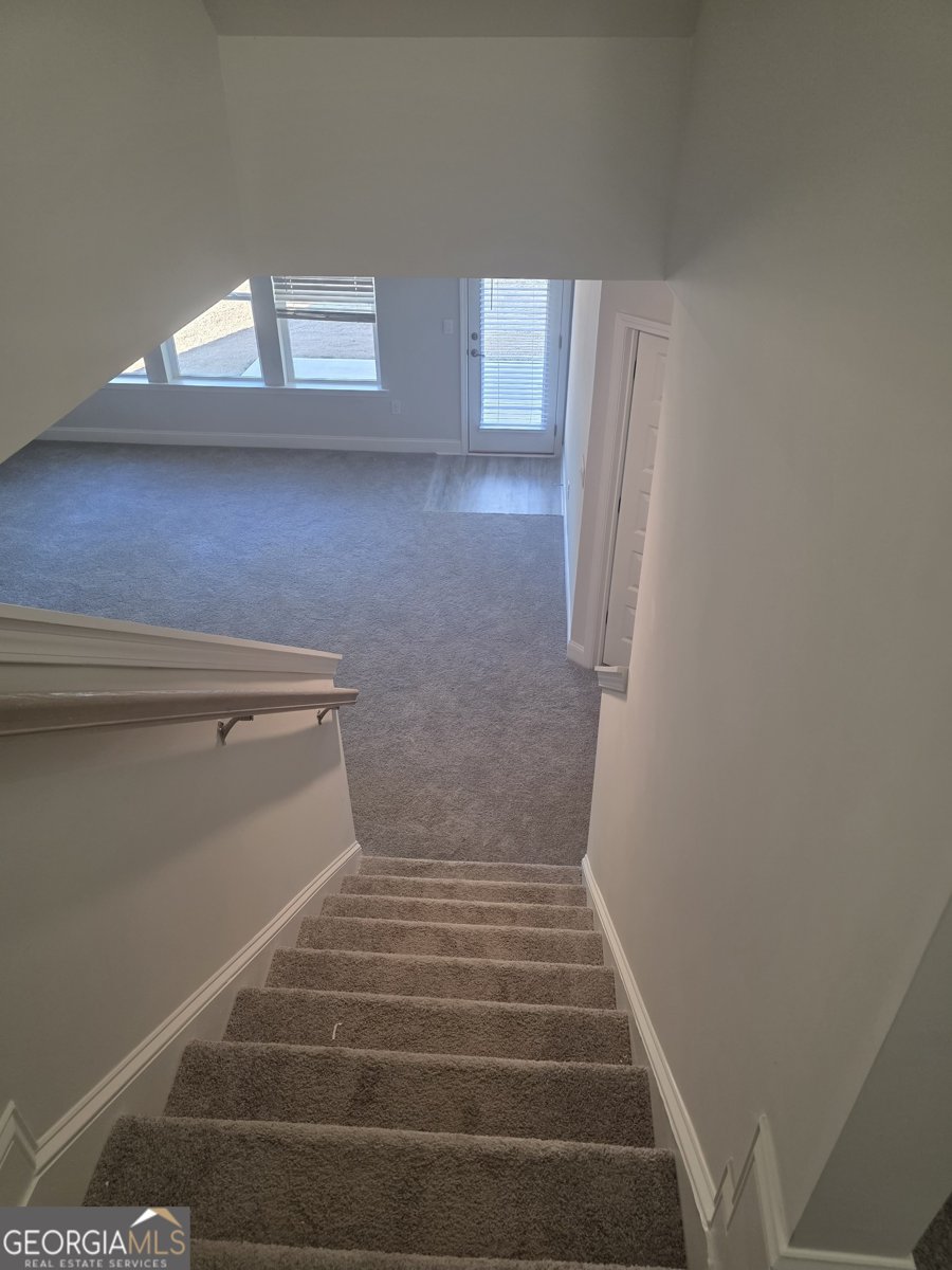 209 Shoreline Way Macon - Photo 14