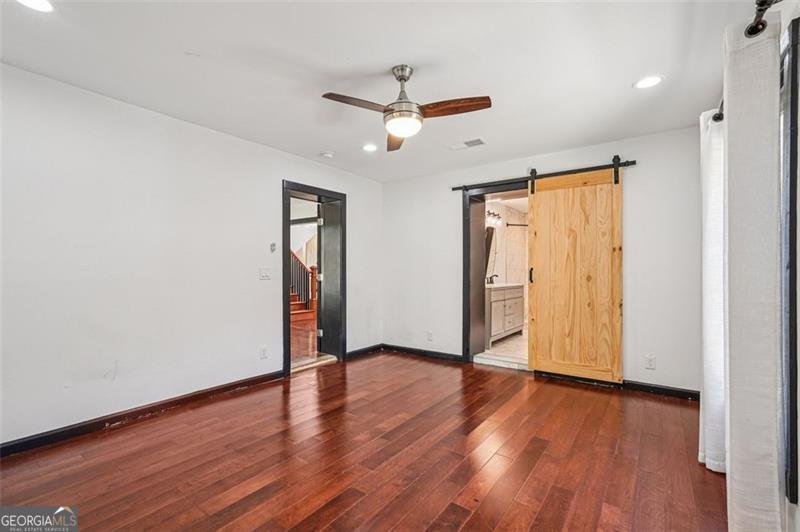 1689 DERRY Avenue Atlanta - 25