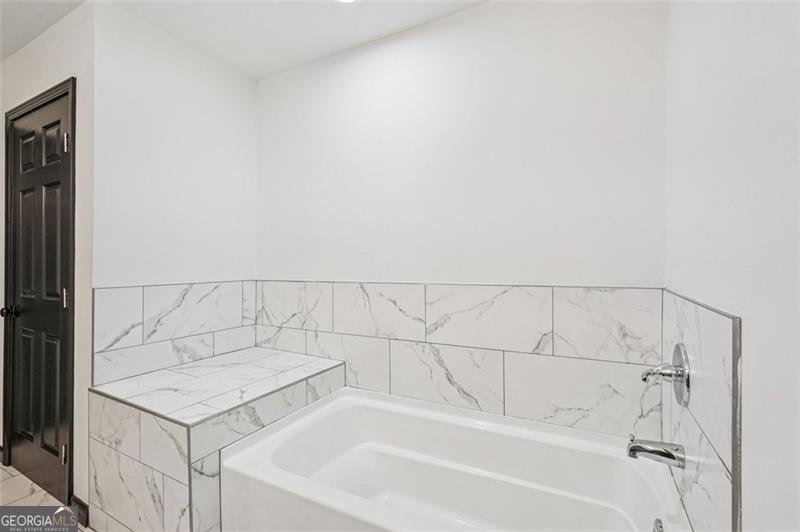 1689 DERRY Avenue Atlanta - 29