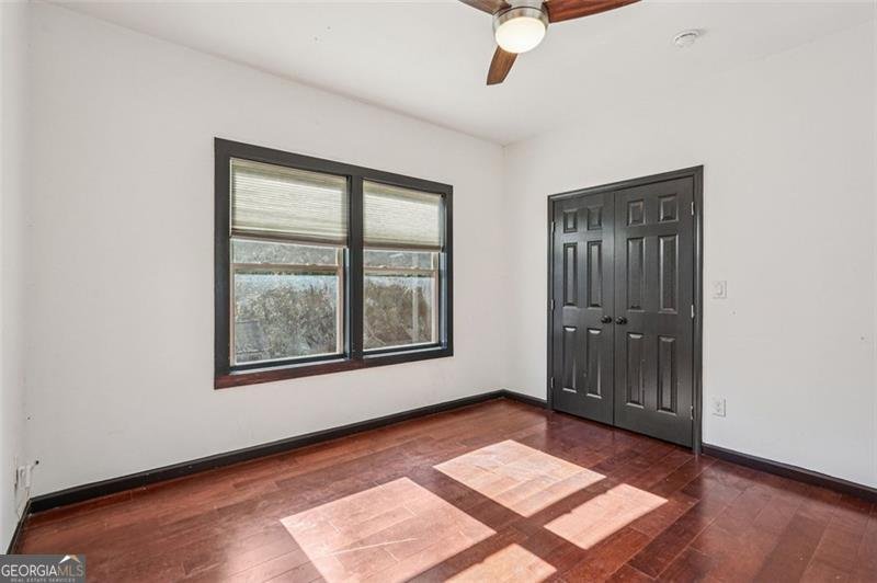 1689 DERRY Avenue Atlanta - 32