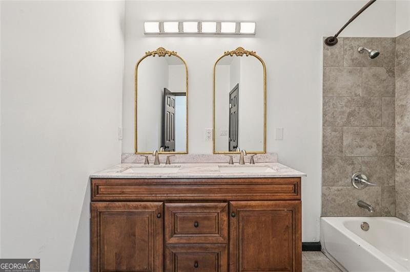 1689 DERRY Avenue Atlanta - 37