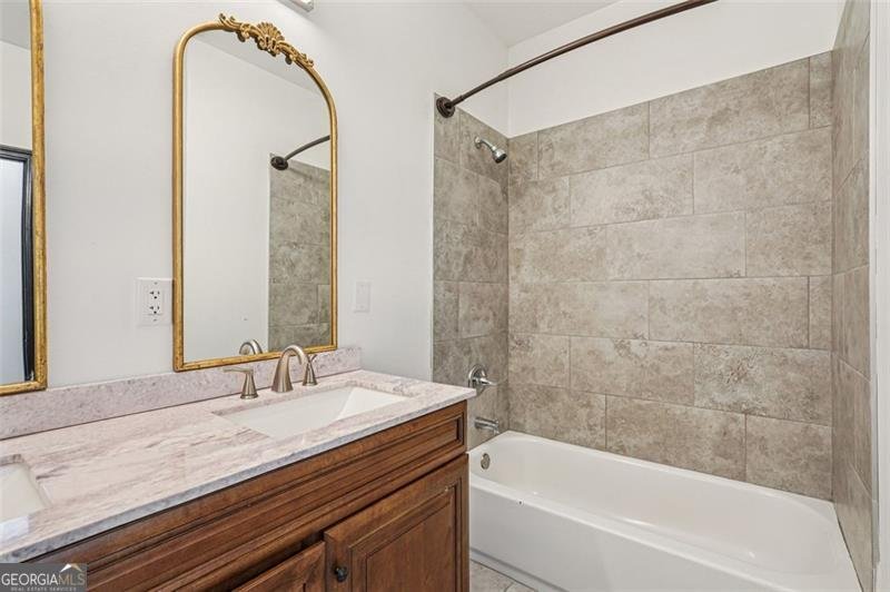 1689 DERRY Avenue Atlanta - 38