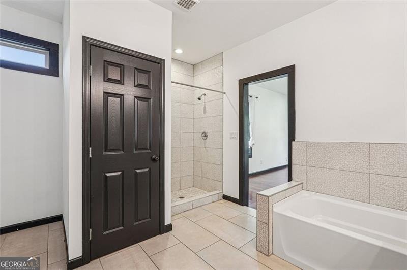 1689 DERRY Avenue Atlanta - 43