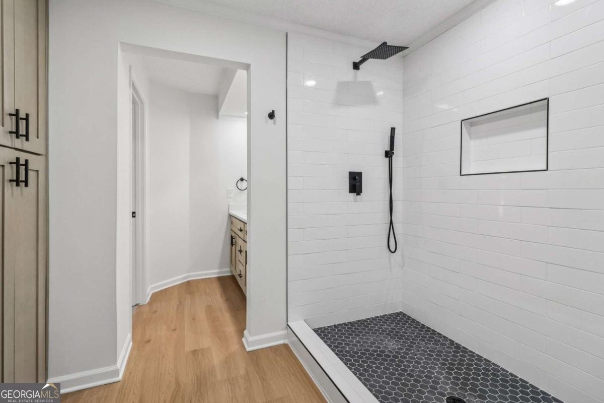 135 Willow Lake Lane Sharpsburg - 21