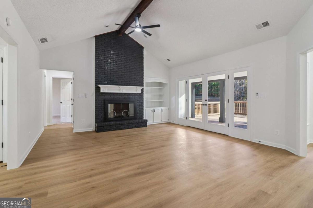 135 Willow Lake Lane Sharpsburg - 3