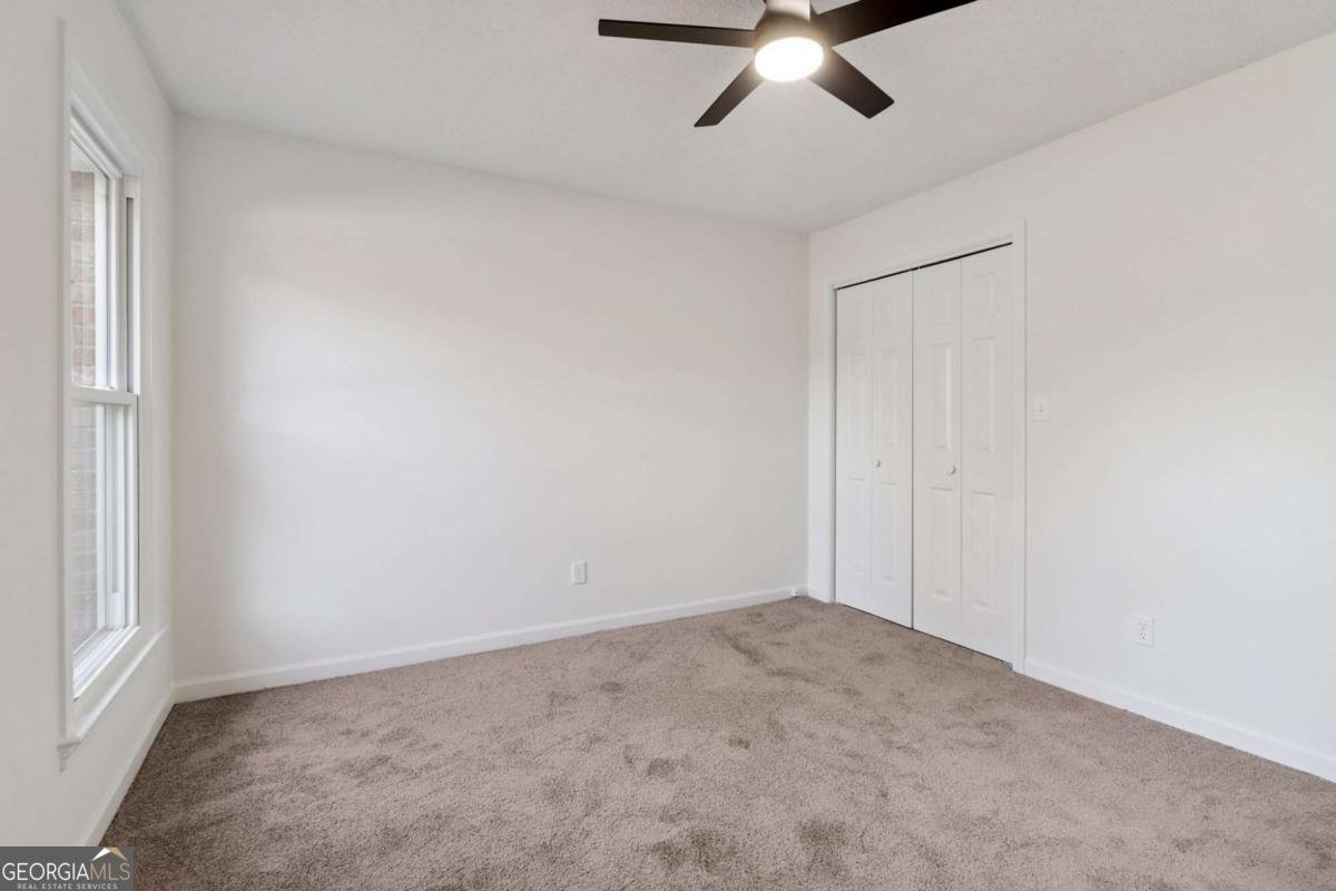 135 Willow Lake Lane Sharpsburg - 31