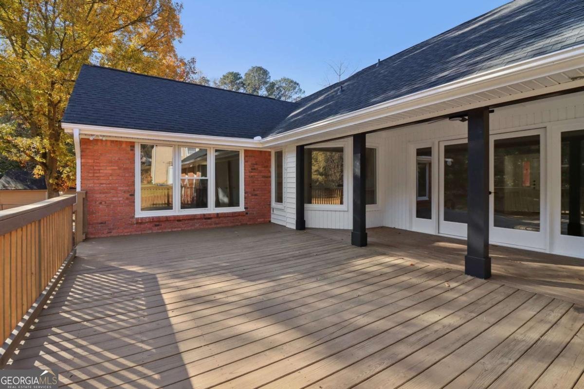 135 Willow Lake Lane Sharpsburg - 43