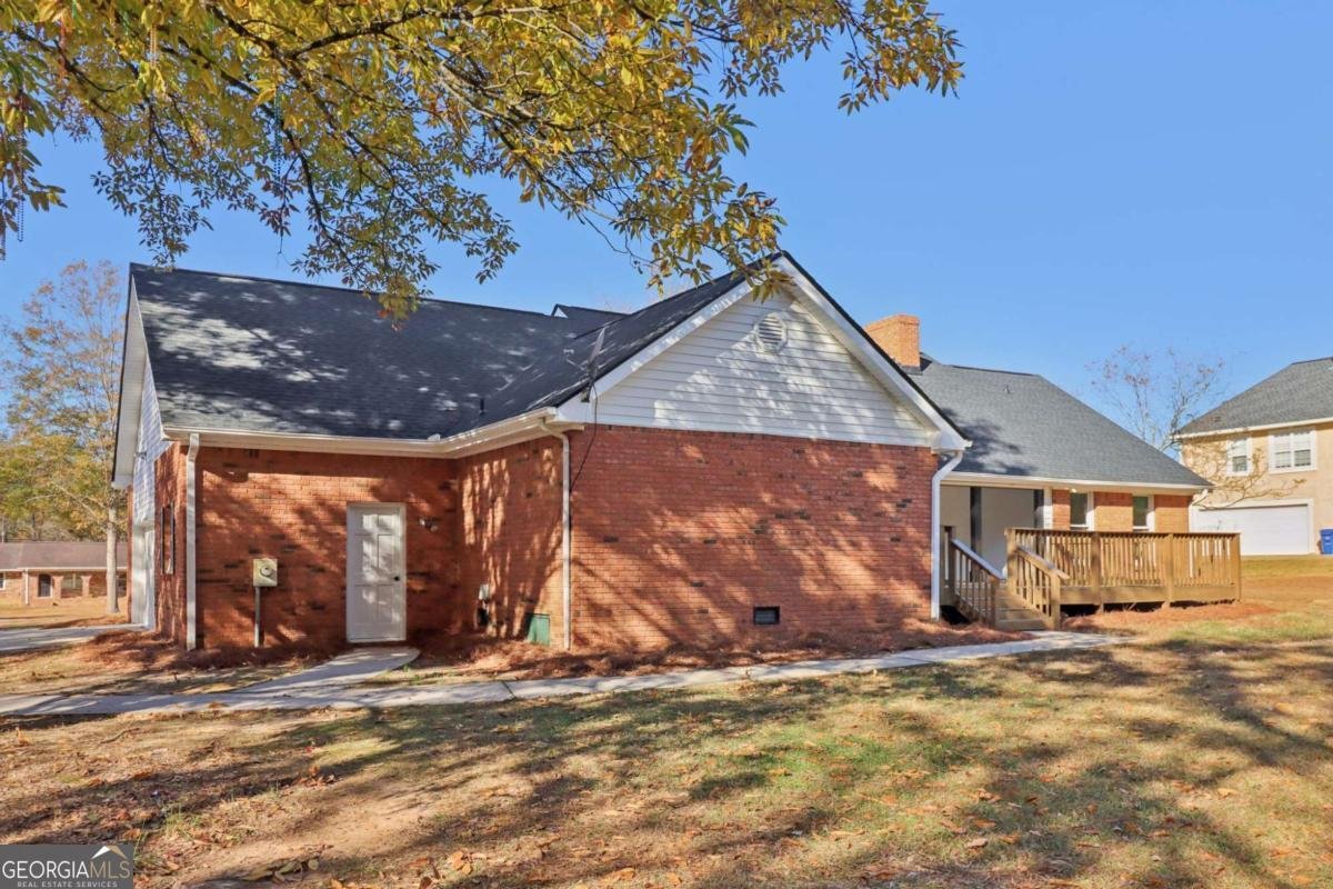 135 Willow Lake Lane Sharpsburg - 48