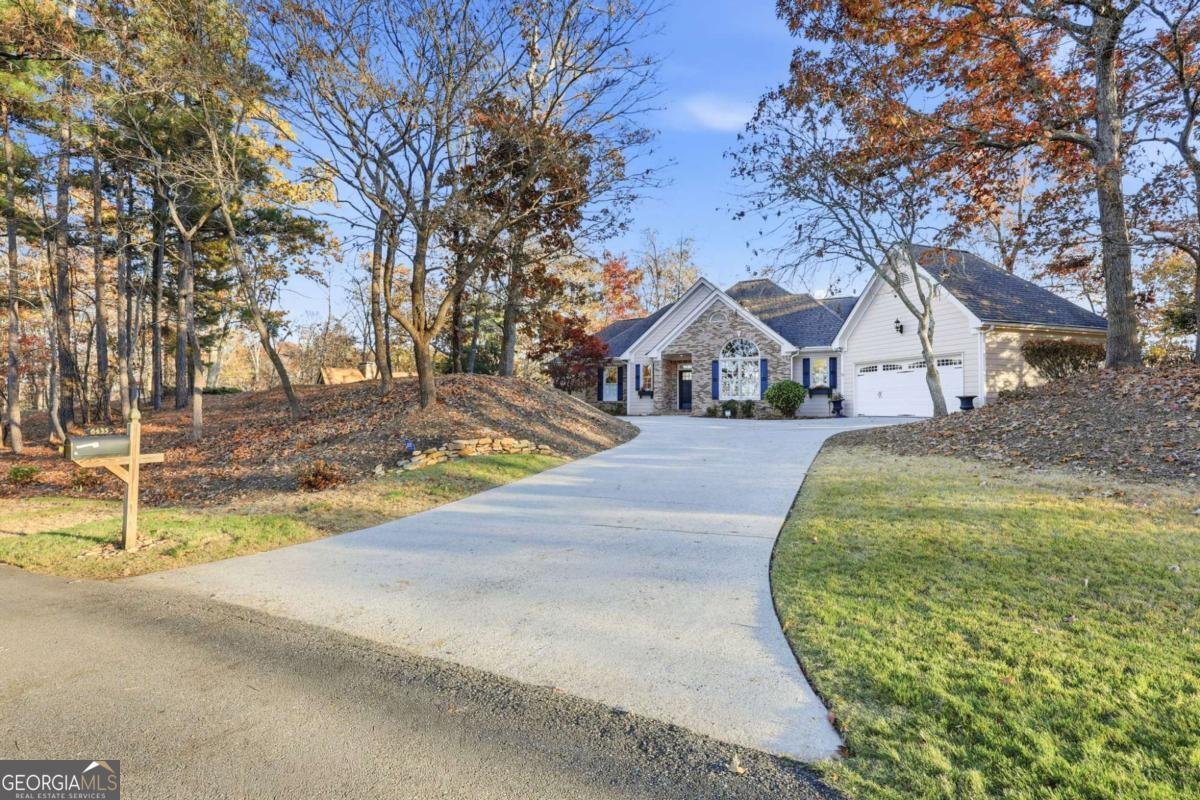 6435 BARBERRRY HILL Drive Gainesville - 18