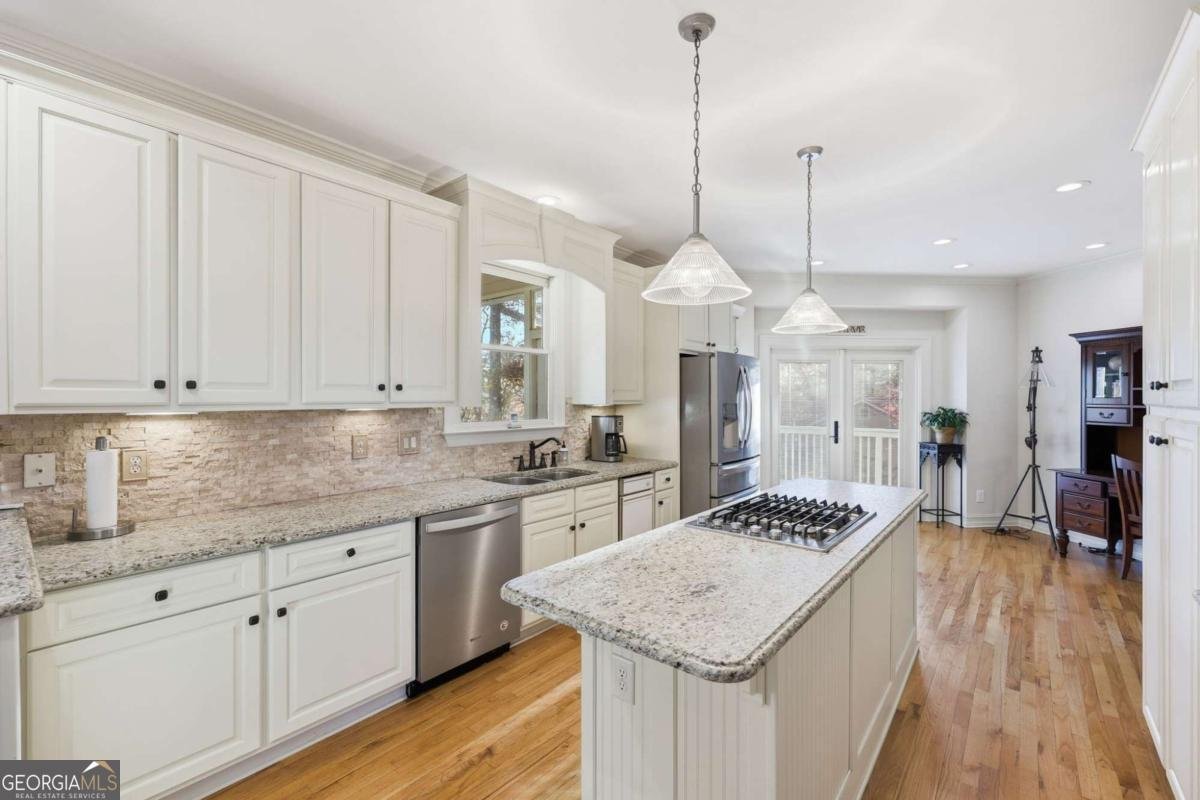 6435 BARBERRRY HILL Drive Gainesville - 37