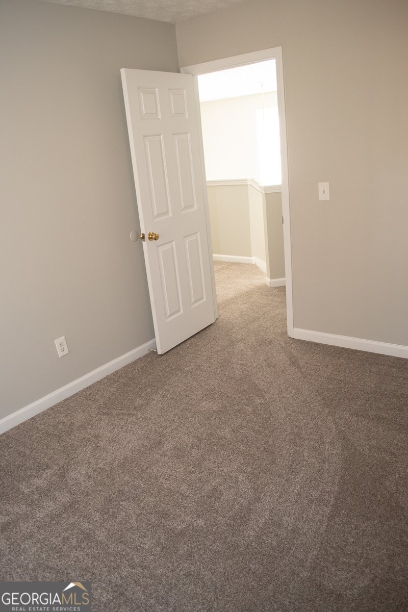 1695 Camden Forrest Trail Riverdale - 27