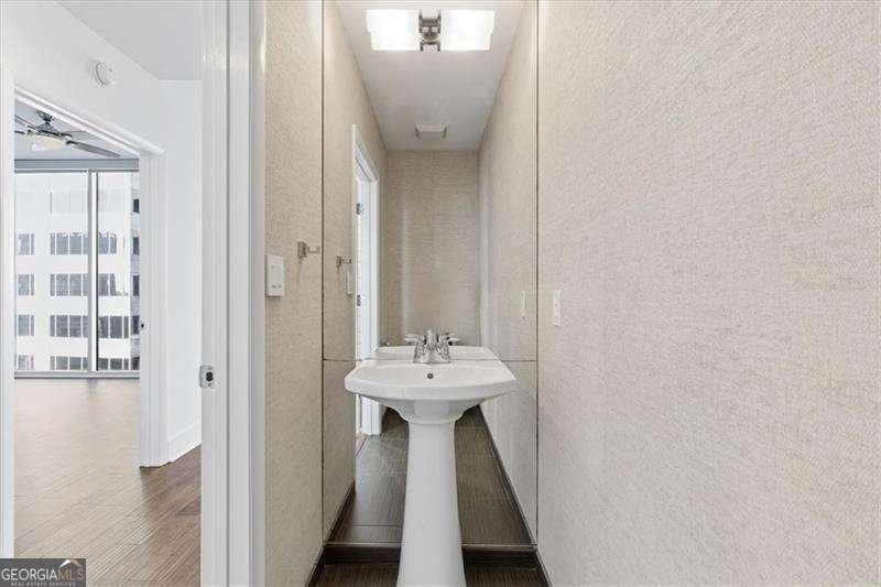 1080 PEACHTREE Street Atlanta - 25