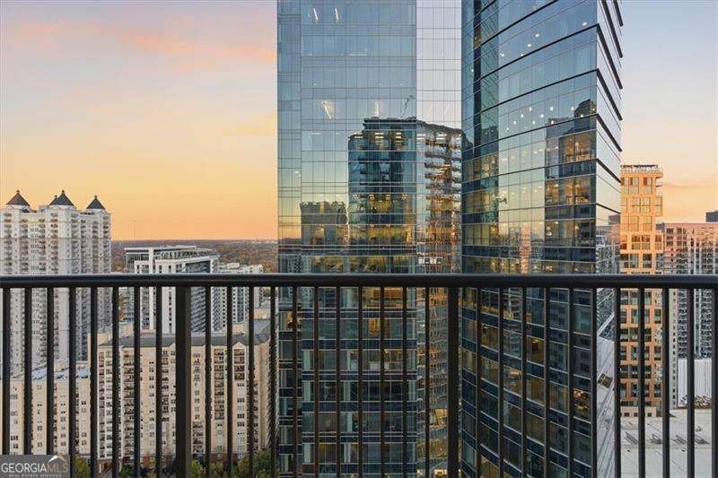 1080 PEACHTREE Street Atlanta - 27