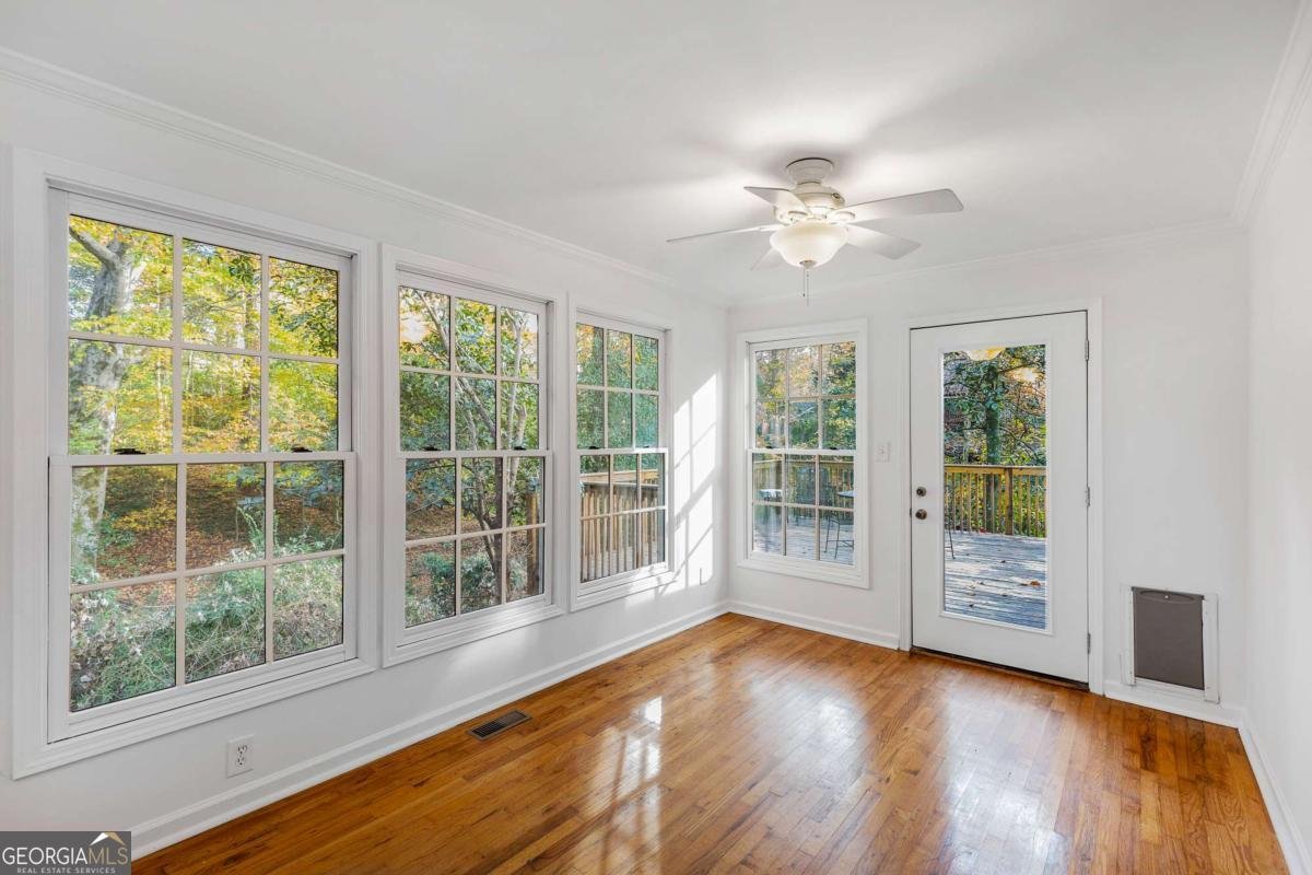 421 Emory Drive Atlanta - 18