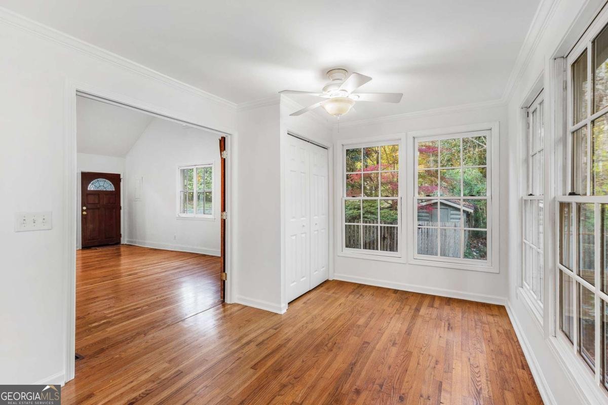 421 Emory Drive Atlanta - 19