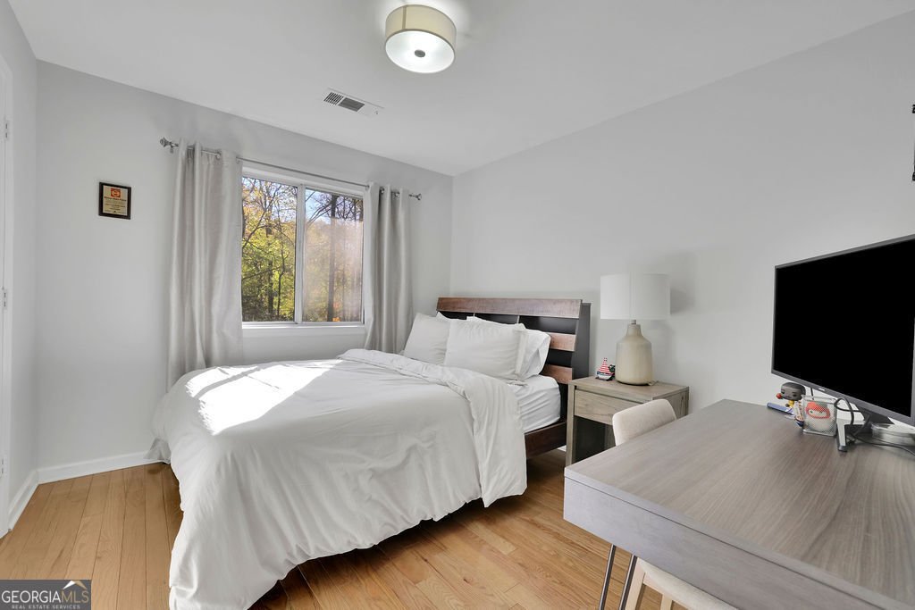 10945 Pinehigh Drive Alpharetta - 21