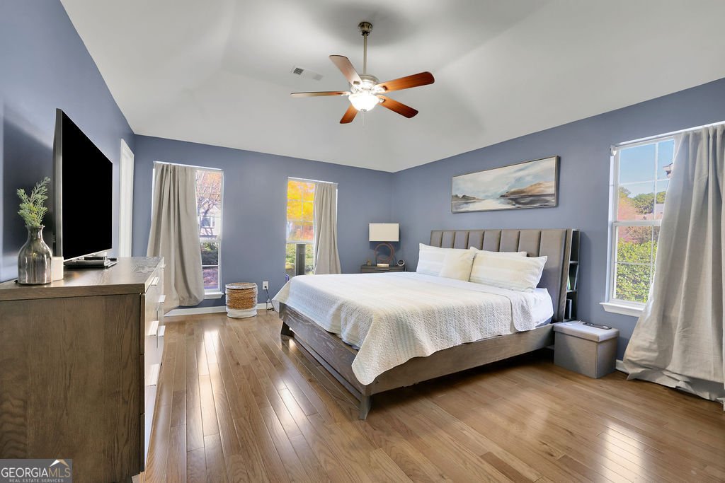 10945 Pinehigh Drive Alpharetta - 24