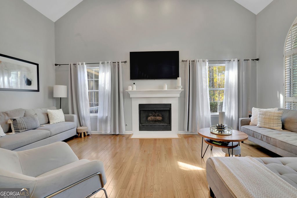 10945 Pinehigh Drive Alpharetta - 3