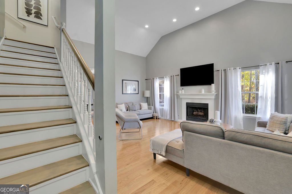 10945 Pinehigh Drive Alpharetta - 4